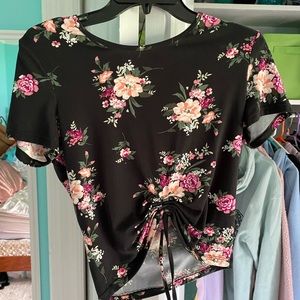 Cropped floral top